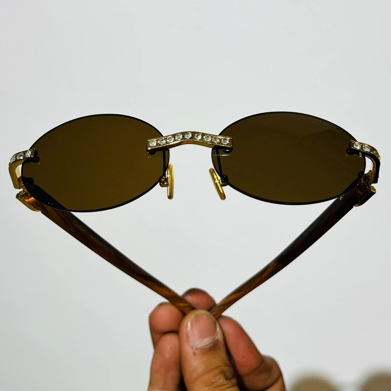 Fameless Brown Shades