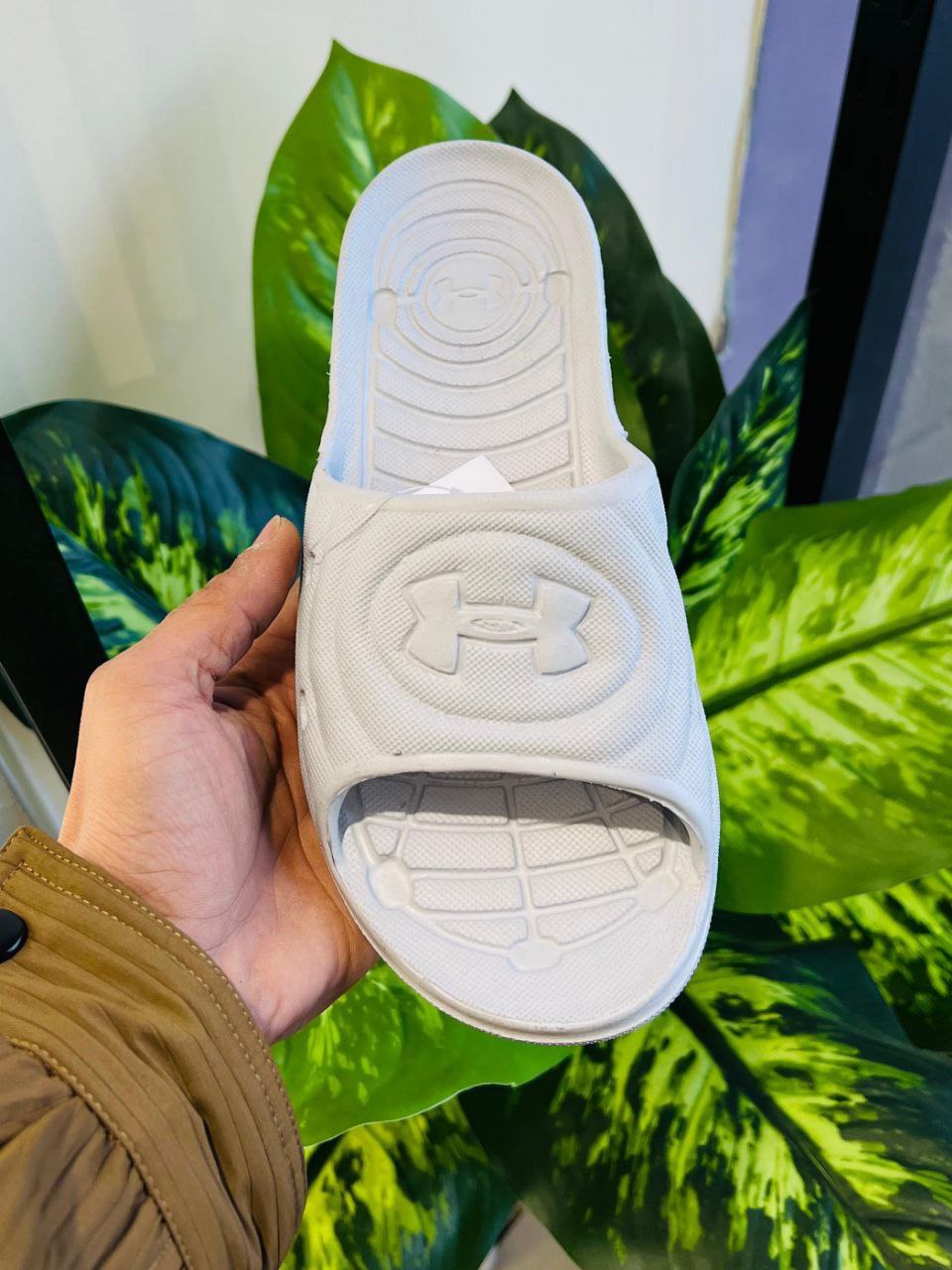 White Armor Daily Use Slides Slippers