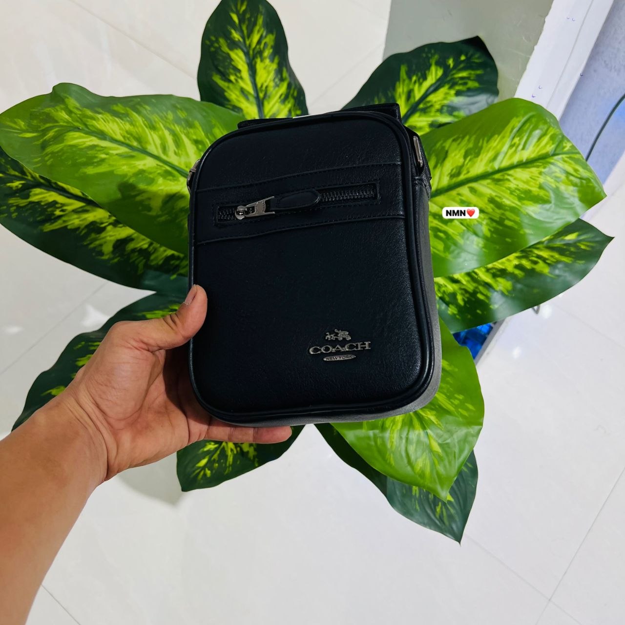 coach sling bag