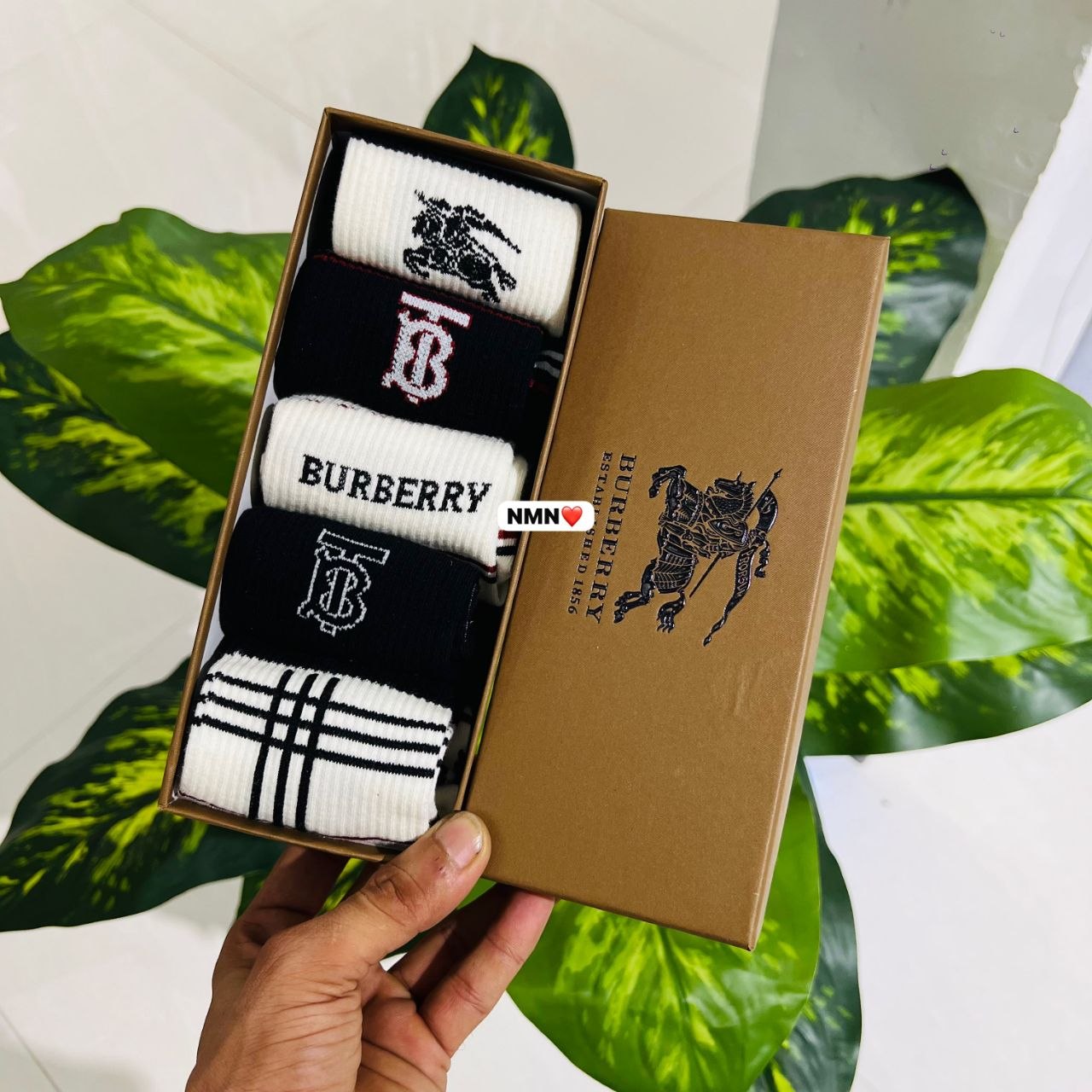 Five-pair boxed set of Burberry cotton socks