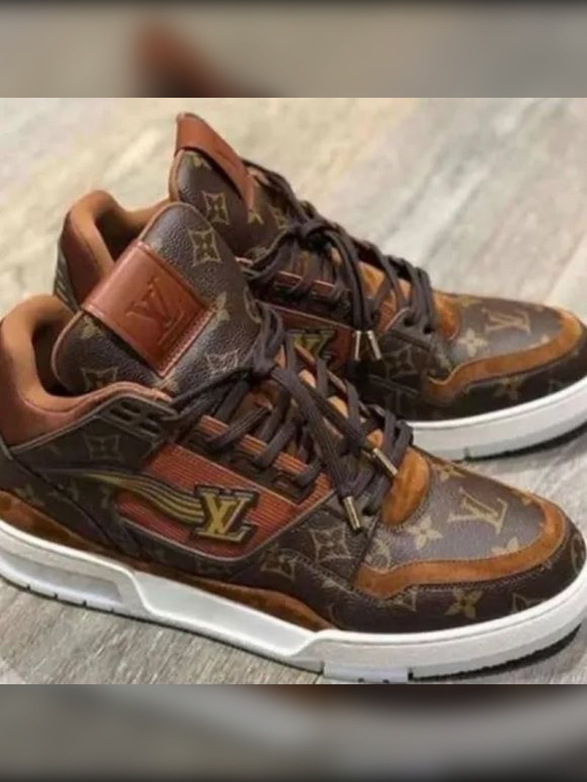 Shoes lv monogram trainer sneakers brown