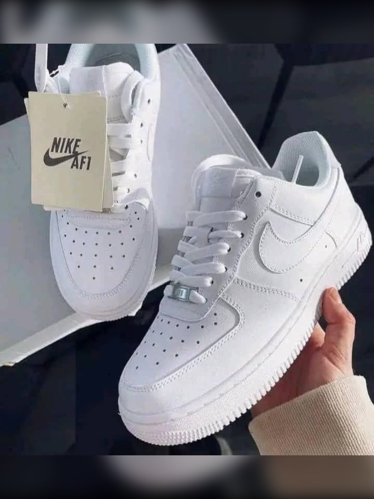 Shoes nike airforce 1 tripple white