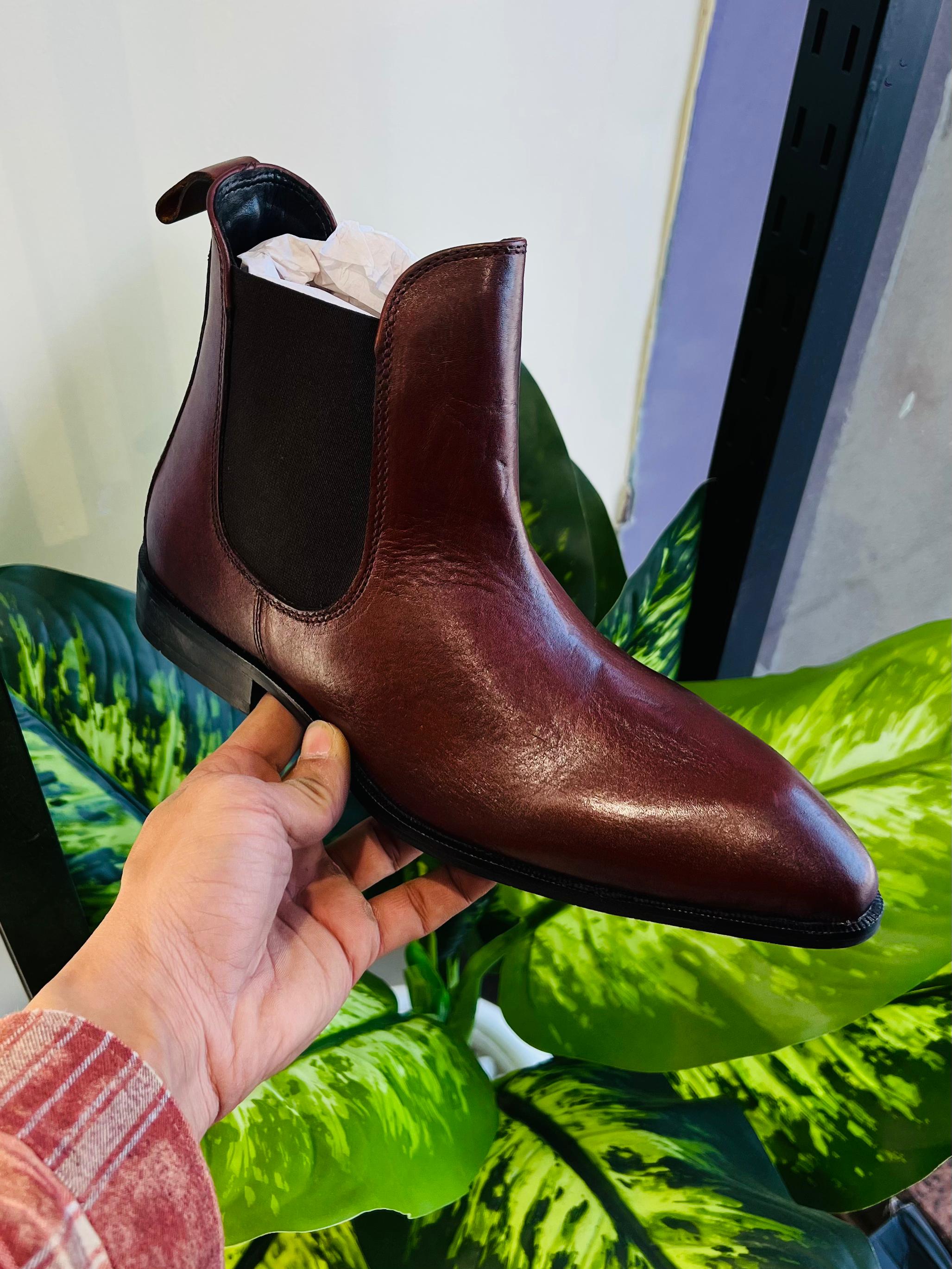 Formal chelsea brown eagle toe