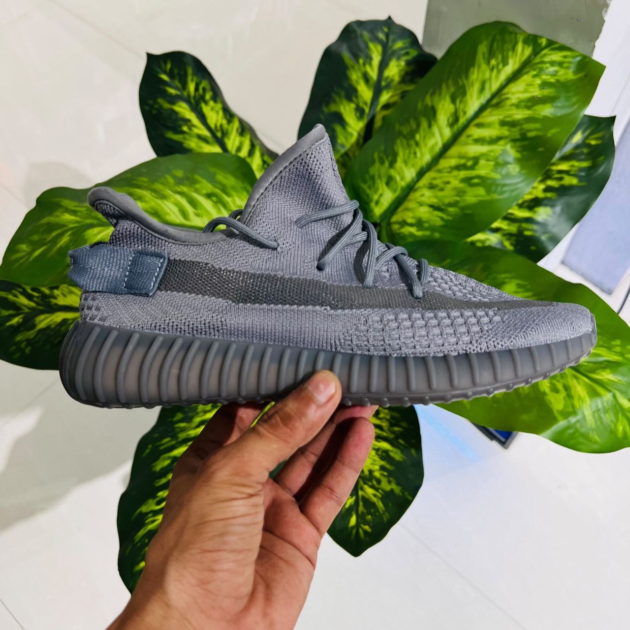 Shoes adidas yeezy 350 grey