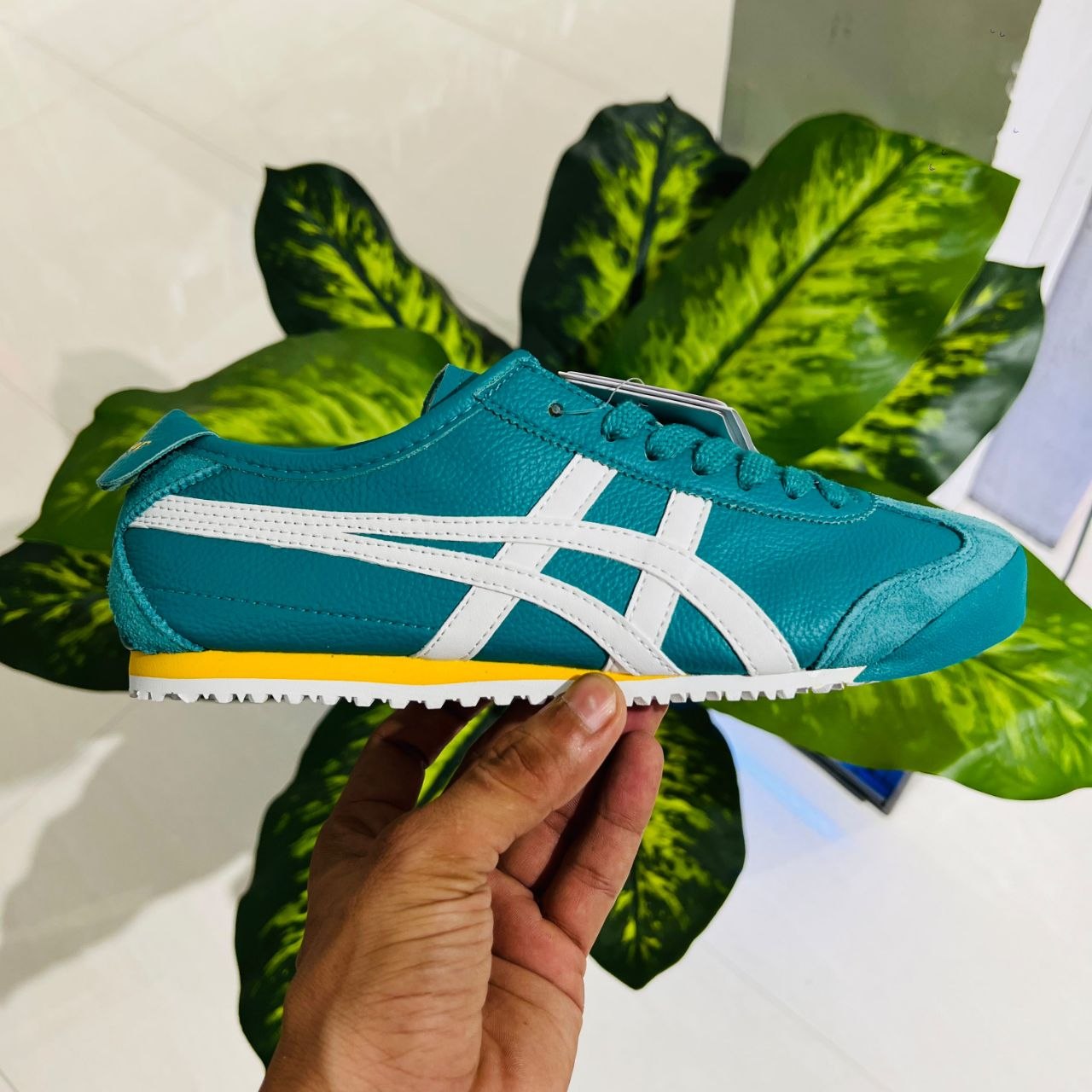 Shoes asics onitsuka tiger green white